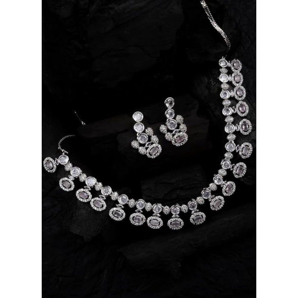 Generic Women's Brass Silver Plated Necklace set (White)